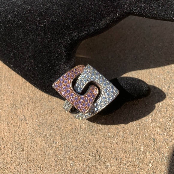 š„REAL COLLECTIBLES PINK & WHITE DIAMOND RINGš„ - Picture 4 of 4